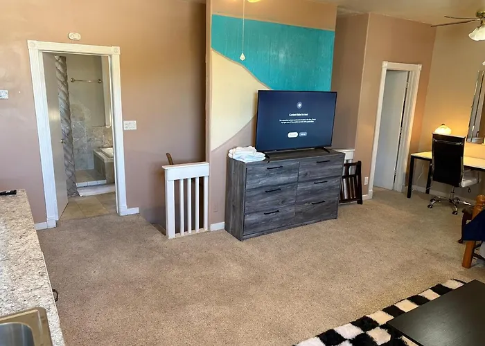 Apartment Emerald Loft Swimming Pool Kitchen Dwntwn Phoenix
